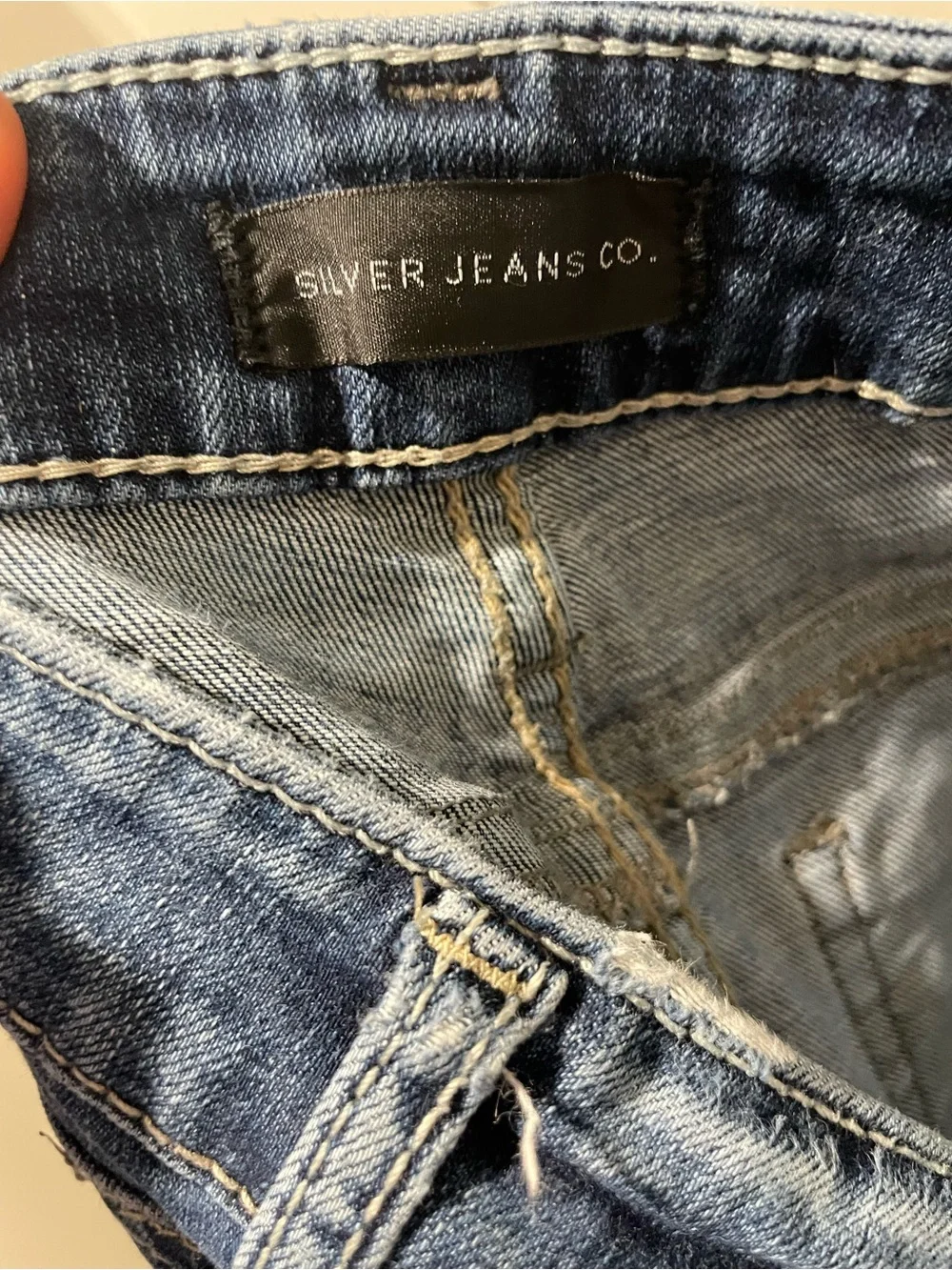 Silver Jeans Women's Blue Flare Jeans- Waist 26in - Picture 5 of 7